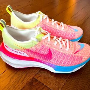 NIKE INVINCIBLE RUN FX 3